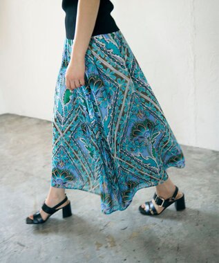 GRACE CONTINENTAL シフォンプリントギャザースカート ブルー