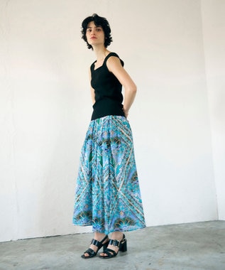 GRACE CONTINENTAL シフォンプリントギャザースカート ブルー