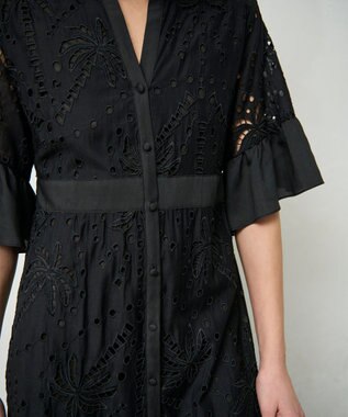 GRACE CONTINENTAL ヤシ柄カットワークワンピース ブラック