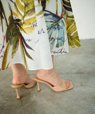 GRACE CONTINENTAL リゾートリーフプリントスカート ホワイト