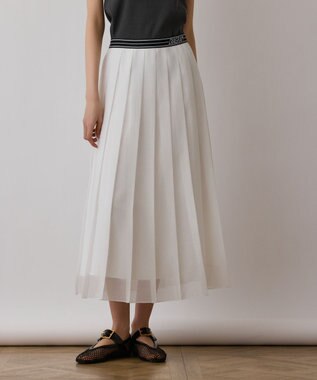 GRACE CONTINENTAL マットシアープリーツスカート ホワイト