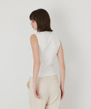 GRACE CONTINENTAL ビジューリブニットトップ ホワイト