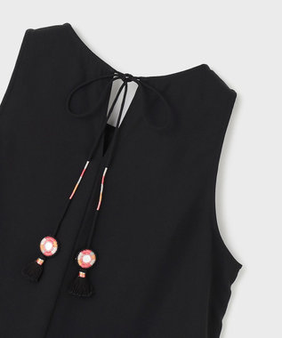 GRACE CONTINENTAL ビジューノースリーブトップ ブラック