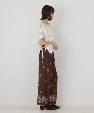 GRACE CONTINENTAL メッシュエンブロイダリーポンチョトップ キナリ