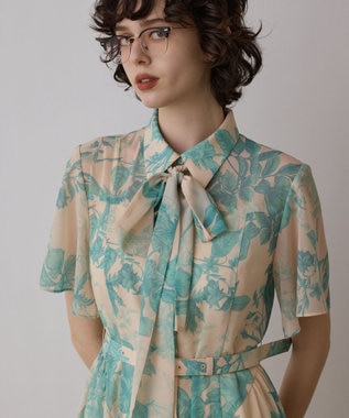 GRACE CONTINENTAL シャドーフラワープリントワンピース グリーン