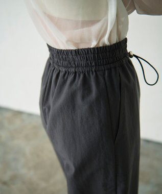 GRACE CONTINENTAL ライトイージーパンツ グレー