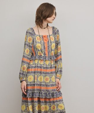 GRACE CONTINENTAL フラワープリントレースアップワンピース オレンジ