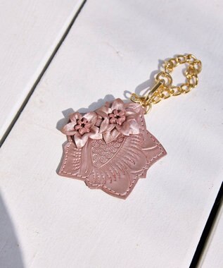 GRACE CONTINENTAL フラワーモチーフチャーム