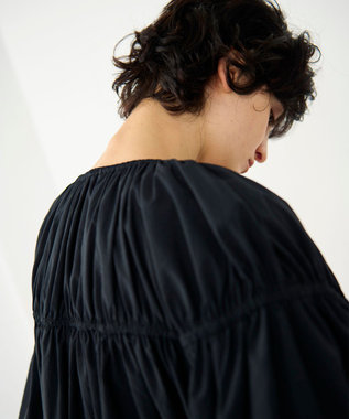 GRACE CONTINENTAL ギャザータフタブルゾン ブラック