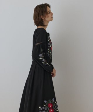 GRACE CONTINENTAL エンブロイダリーカフタンワンピース ブラック