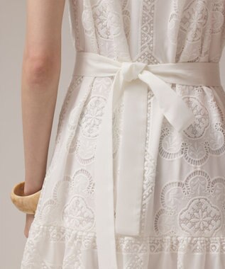 GRACE CONTINENTAL カットワーク刺繍ワンピース ホワイト