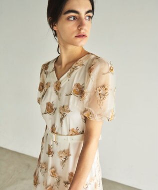 GRACE CONTINENTAL レトロフラワー刺繍ワンピース キナリ