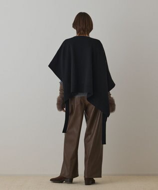 GRACE CONTINENTAL ライトビーバーポンチョ ブラック