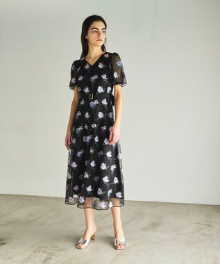 GRACE CONTINENTAL レトロフラワー刺繍ワンピース ブラック