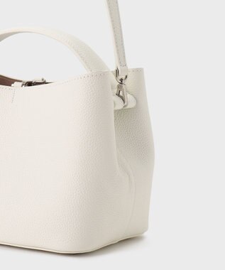 GRACE CONTINENTAL FEEL AND TASTE Boat BAG ホワイト