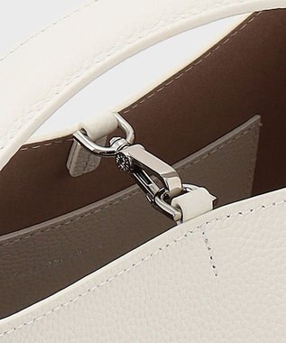 GRACE CONTINENTAL FEEL AND TASTE Boat BAG ホワイト