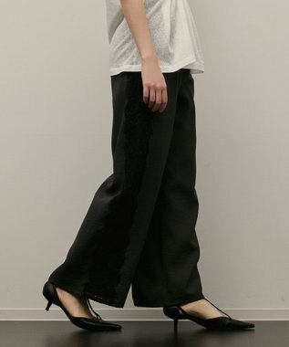 GRACE CONTINENTAL サイドレースパンツ