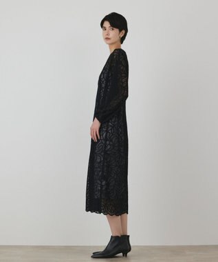 GRACE CONTINENTAL ペイズリーフラワー刺繍ワンピース ブラック