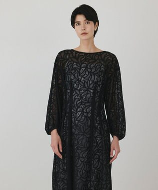 GRACE CONTINENTAL ペイズリーフラワー刺繍ワンピース ブラック