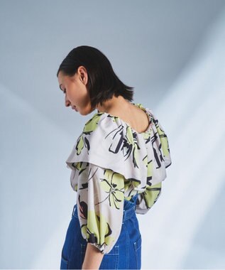 楽天 送料無料にならない ビッグフラワーフリルトップ / GRACE CONTINENTAL | GRACE シャツ/ブラウス(半袖/袖なし)