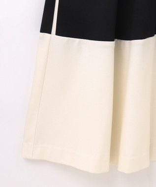 GRACE CONTINENTAL 配色ポンチフレアワンピース ブラック