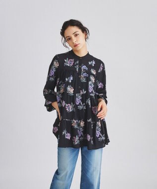 グレースコンチネンタルフラワー刺繍ティアードトップ