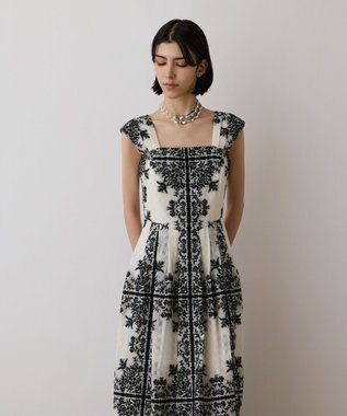GRACE CONTINENTAL フレームジャガードドレス ブラック