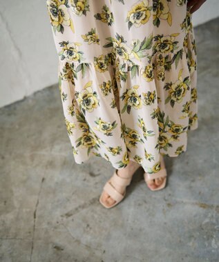 GRACE CONTINENTAL エスニックフラワー刺繍ワンピース ベージュ