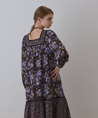 GRACE CONTINENTAL ボタニカルティアードワンピース ブラウン