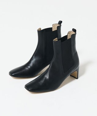 GRACE CONTINENTAL CORSO ROMA スクエアーショートブーツ ブラック