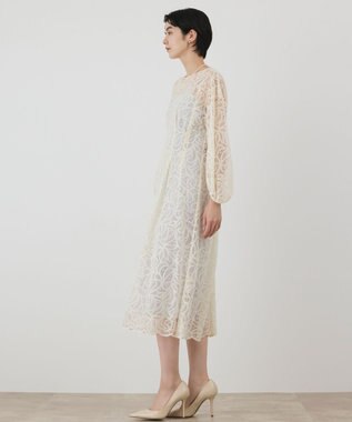 GRACE CONTINENTAL ペイズリーフラワー刺繍ワンピース キナリ