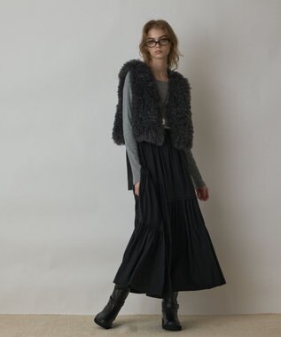 GRACE CONTINENTAL ショ－トファ－ジレ チャコール