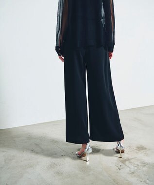 GRACE CONTINENTAL トリアセプリーツパンツ ブラック