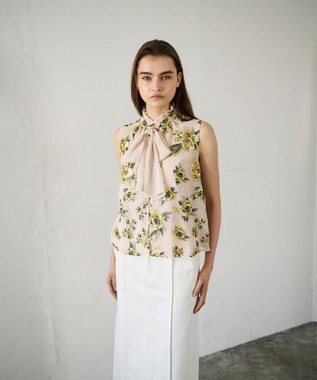 GRACE CONTINENTAL エスニックフラワー刺繍トップ ベージュ