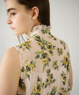 GRACE CONTINENTAL エスニックフラワー刺繍トップ ベージュ