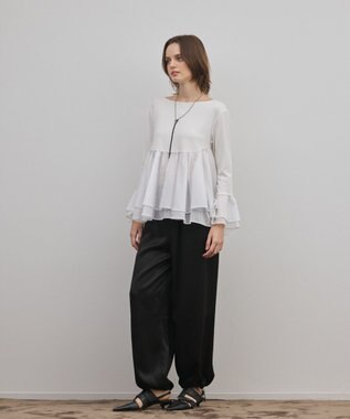 GRACE CONTINENTAL フレアカットトップ ホワイト