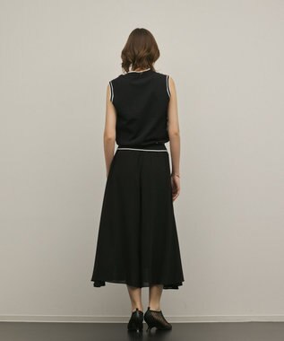 GRACE CONTINENTAL フラワープリントニットトップ ブラック