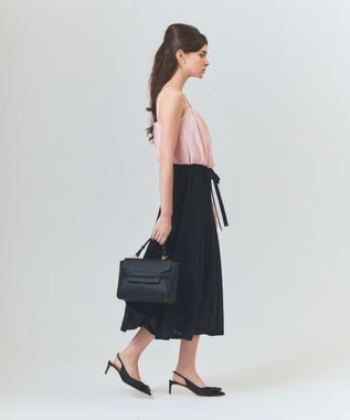 GRACE CONTINENTAL フラップショルダーバッグ ブラック