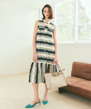 GRACE CONTINENTAL フラップトートバッグ ベージュ