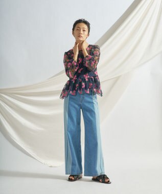 独特の上品 / チュール刺繍ペプラムトップ GRACE GRACE | CONTINENTAL シャツ/ブラウス(長袖/七分)