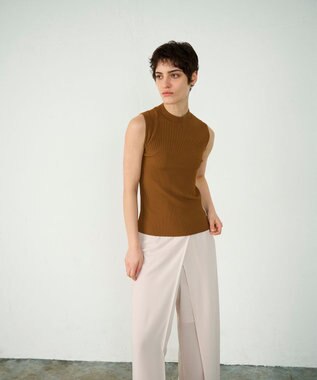 GRACE CONTINENTAL ハイネックリブニットトップ ブラウン