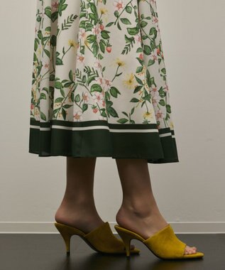 GRACE CONTINENTAL プリントタックフレアスカート キナリ