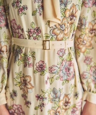 GRACE CONTINENTAL フラワー刺繍ボウタイワンピース キナリ