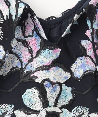 GRACE CONTINENTAL フラワー刺繍プリントトップ ブラック