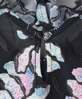 GRACE CONTINENTAL フラワー刺繍プリントトップ ブラック