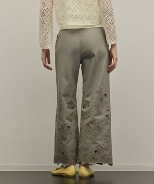 GRACE CONTINENTAL カットワークフレアパンツ グレー