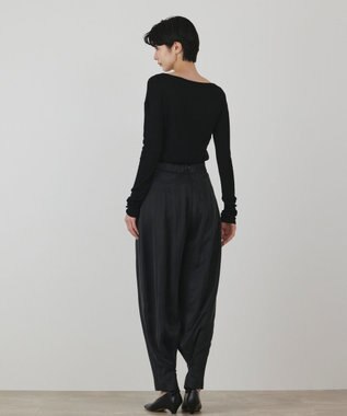 GRACE CONTINENTAL アシメリブニットトップ ブラック