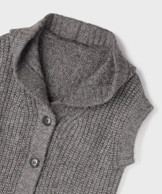 GRACE CONTINENTAL ラメニットベスト チャコール