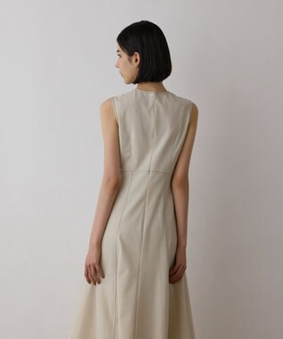 GRACE CONTINENTAL ステッチカットワンピース ベージュ