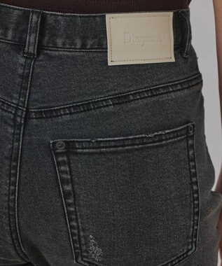 GRACE CONTINENTAL ラインスリムデニムパンツ ブラック